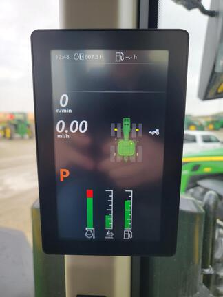 2025 John Deere 8R 410 - Photo14