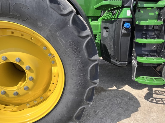 2025 John Deere 8R 410 - Photo10