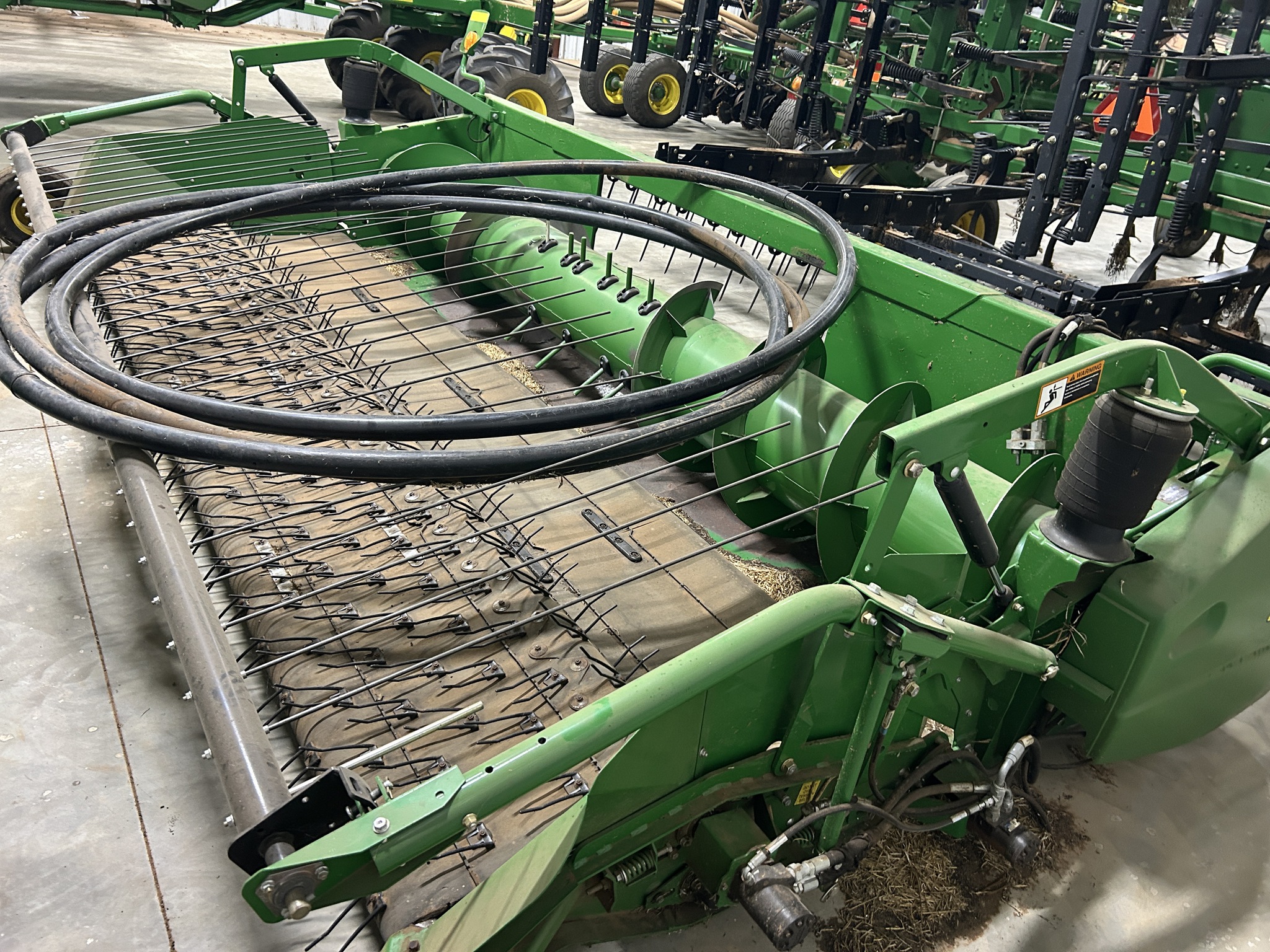 2014 John Deere 615P Image 3