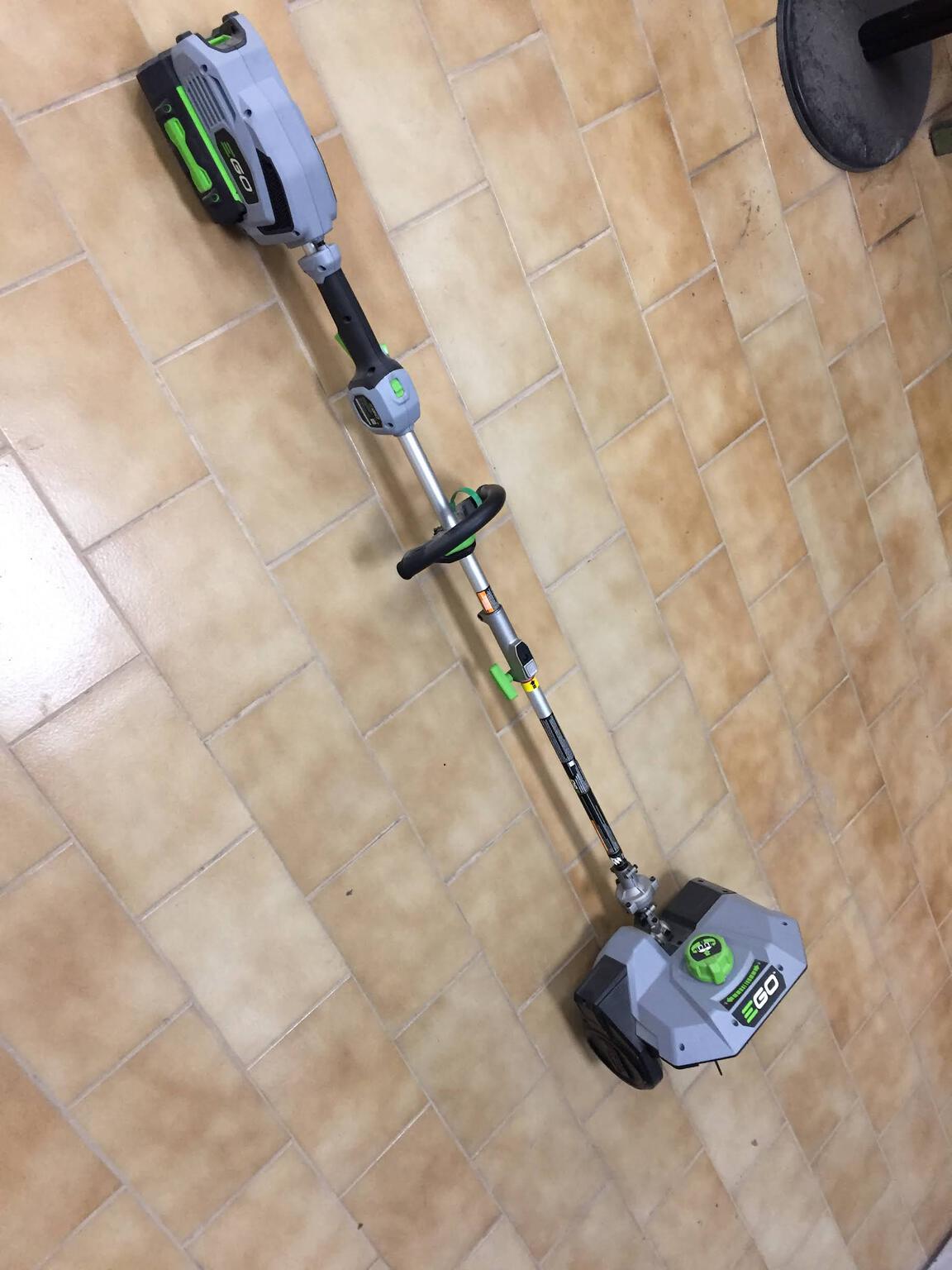 2023 EGO PH1400 - SNOW SHOVEL Image 1