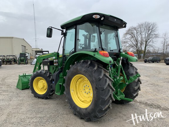 Photo of 2025 John Deere 5120M