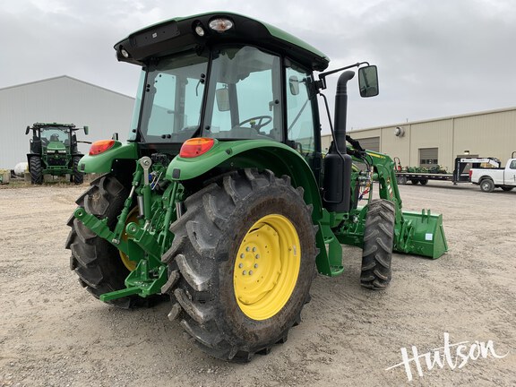 Photo of 2025 John Deere 5120M