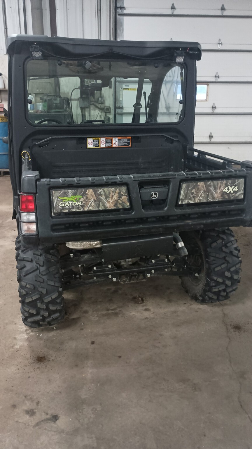 2018 John Deere XUV 835M Image 3