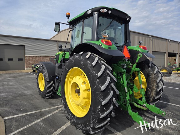 Photo of 2021 John Deere 6155M