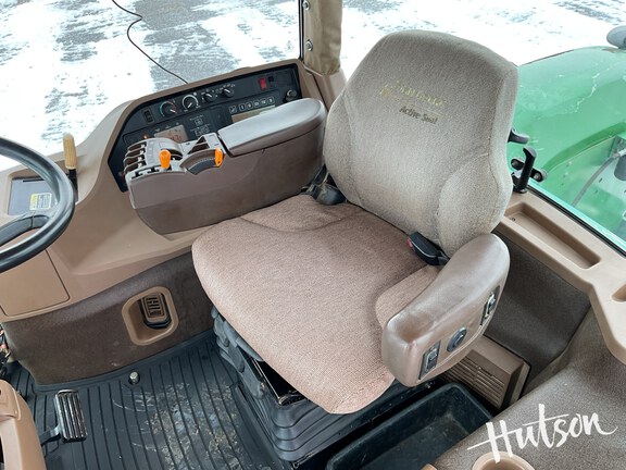 Photo of 2002 John Deere 9220