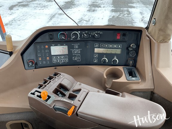 Photo of 2002 John Deere 9220