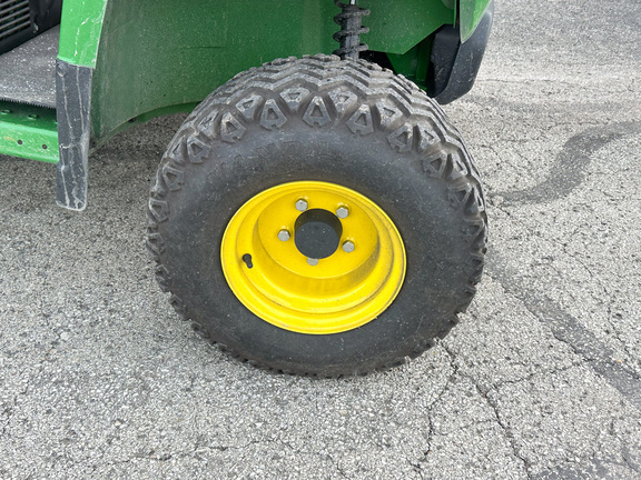2024 John-Deere TX 4X2