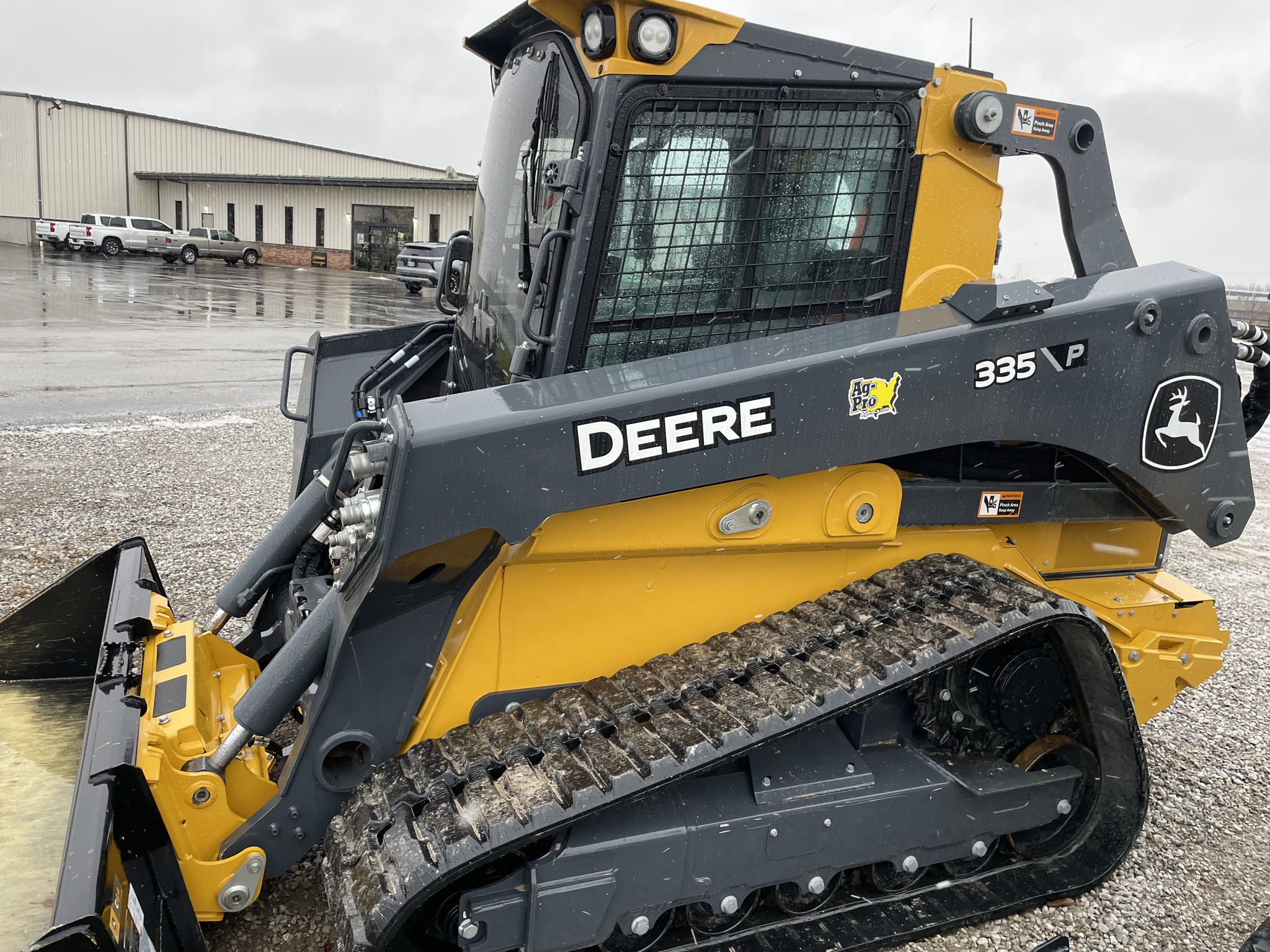 2025 John Deere 335 P Image 1