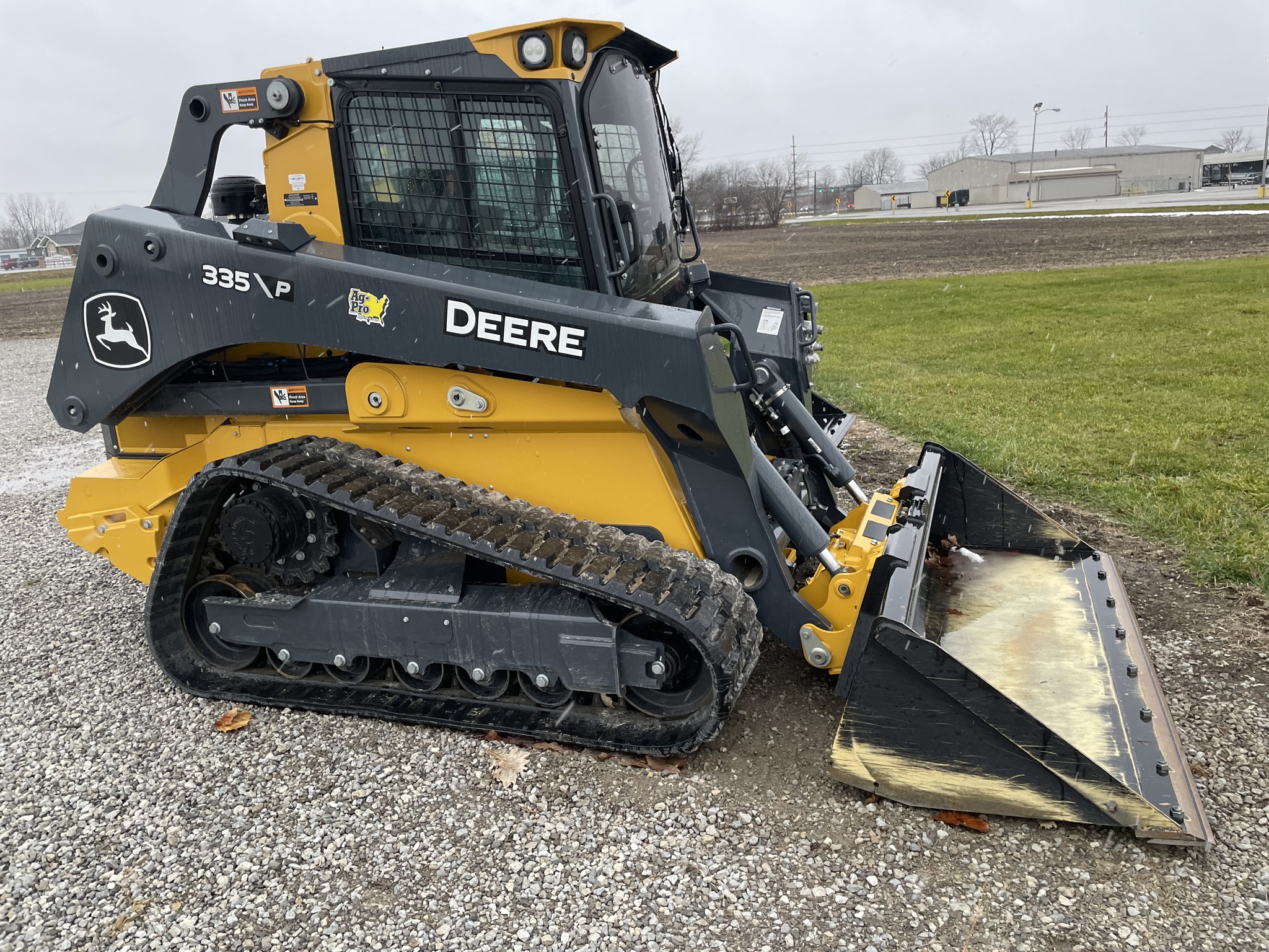 2025 John Deere 335 P Image 2