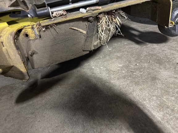 Used 2018 John Deere X590 Lawn & Garden Tractors at Koenig Equipment in Oxford, OH - Photo5