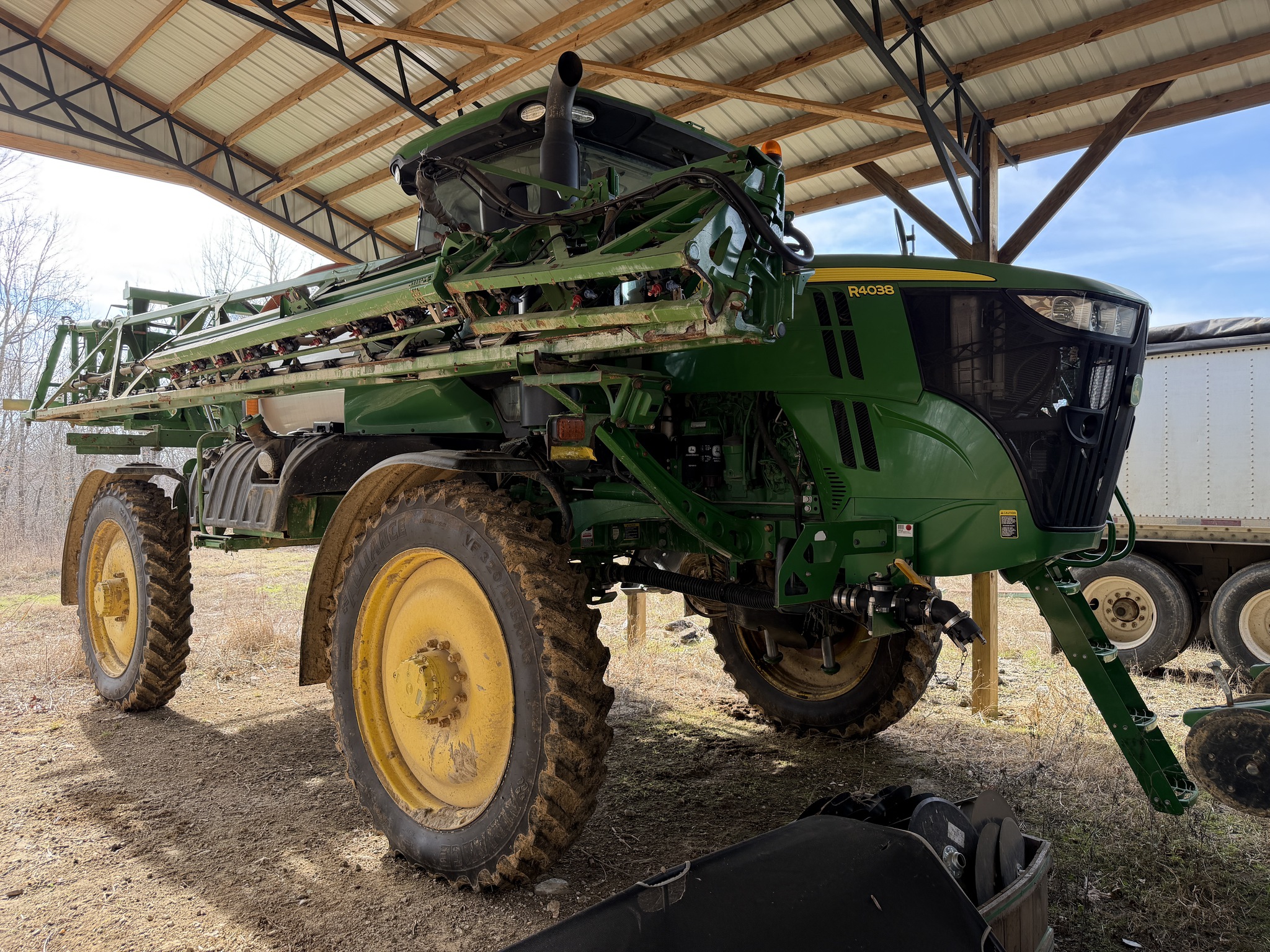 2017 John Deere R4038