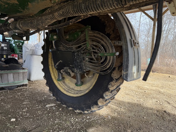 Photo of 2017 John Deere R4038
