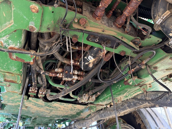 Photo of 2017 John Deere R4038