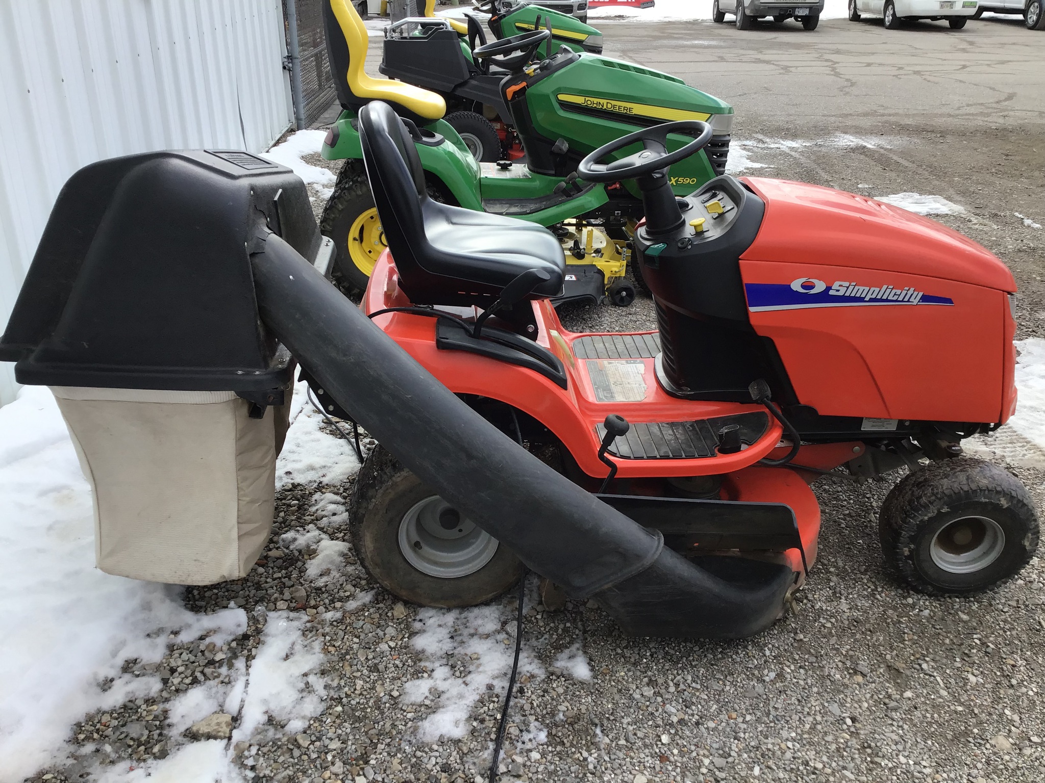 2011 Simplicity Regent 19.5 Image 2