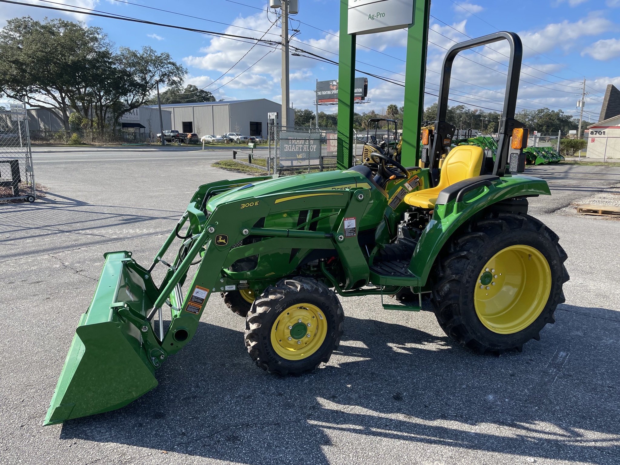 2025 John Deere 3025D Image 2