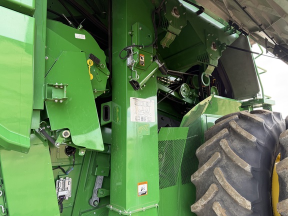2023 John Deere S780 - Photo23