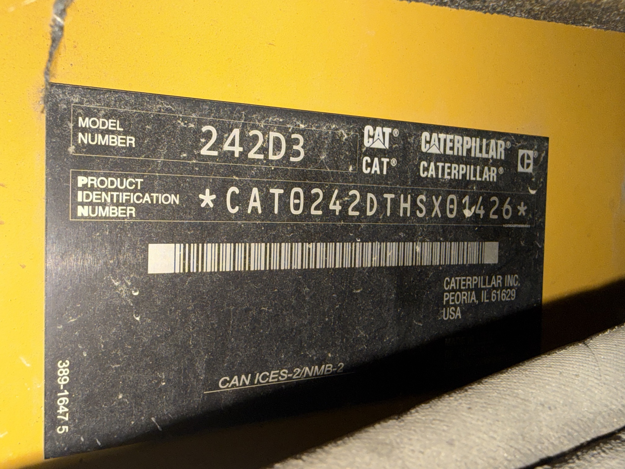 2021 Caterpillar 242D3 Image 2