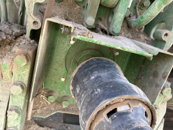 2023 John Deere 7R 210 (20th thumbnail)