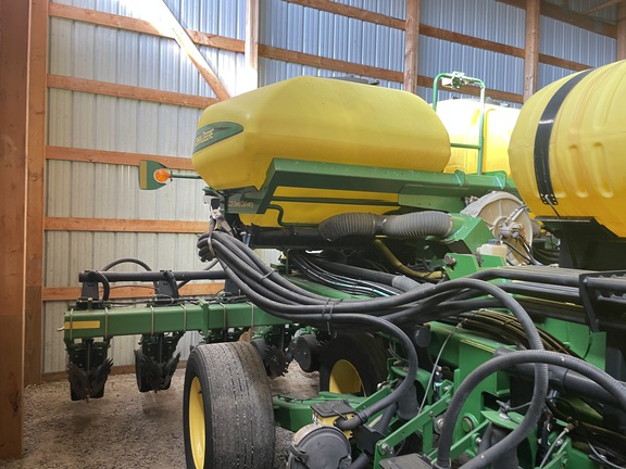 2011 John Deere DB66 - Photo3