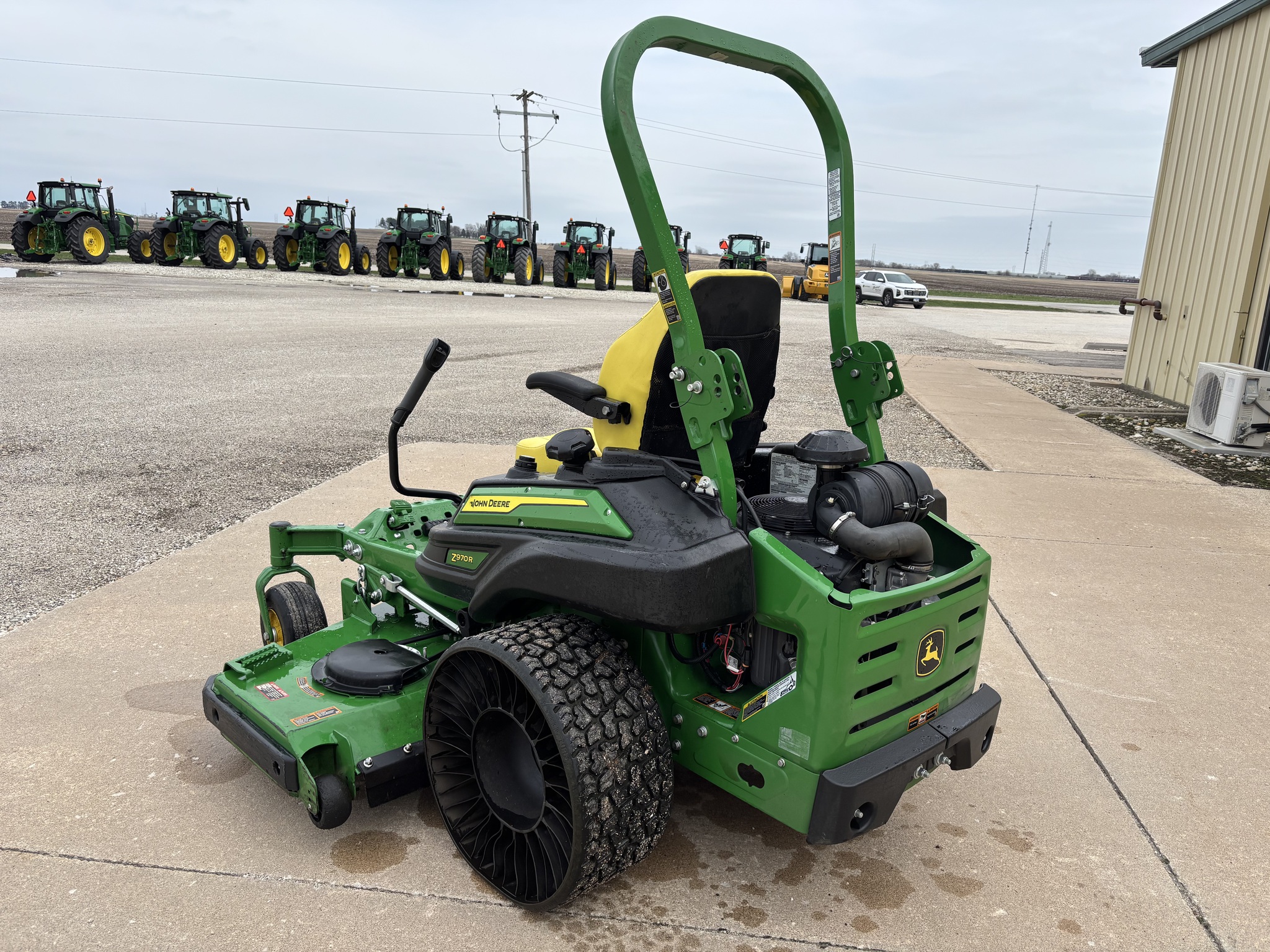 2023 John Deere Z970R at Heritage Tractor in Galesburg, IL