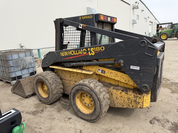 2002 New Holland LS180 - Photo6