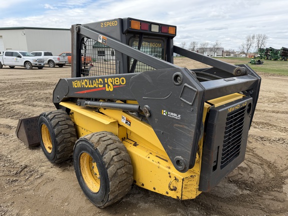 2002 New Holland LS180 - Photo5