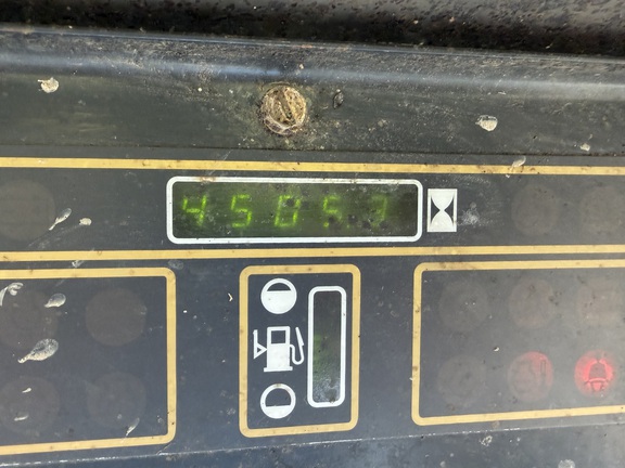 2002 New Holland LS180 - Photo36