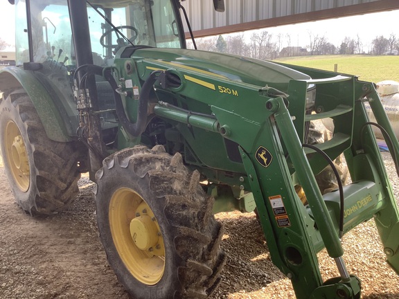 Photo of 2021 John Deere 5100E