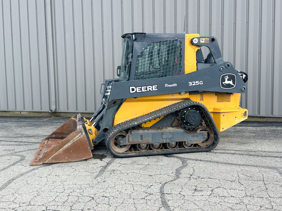2023 John-Deere 325G