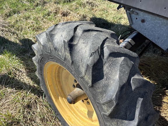 Used 1983 Gleaner L3 Combines at Koenig Equipment in Oxford, OH - Photo10