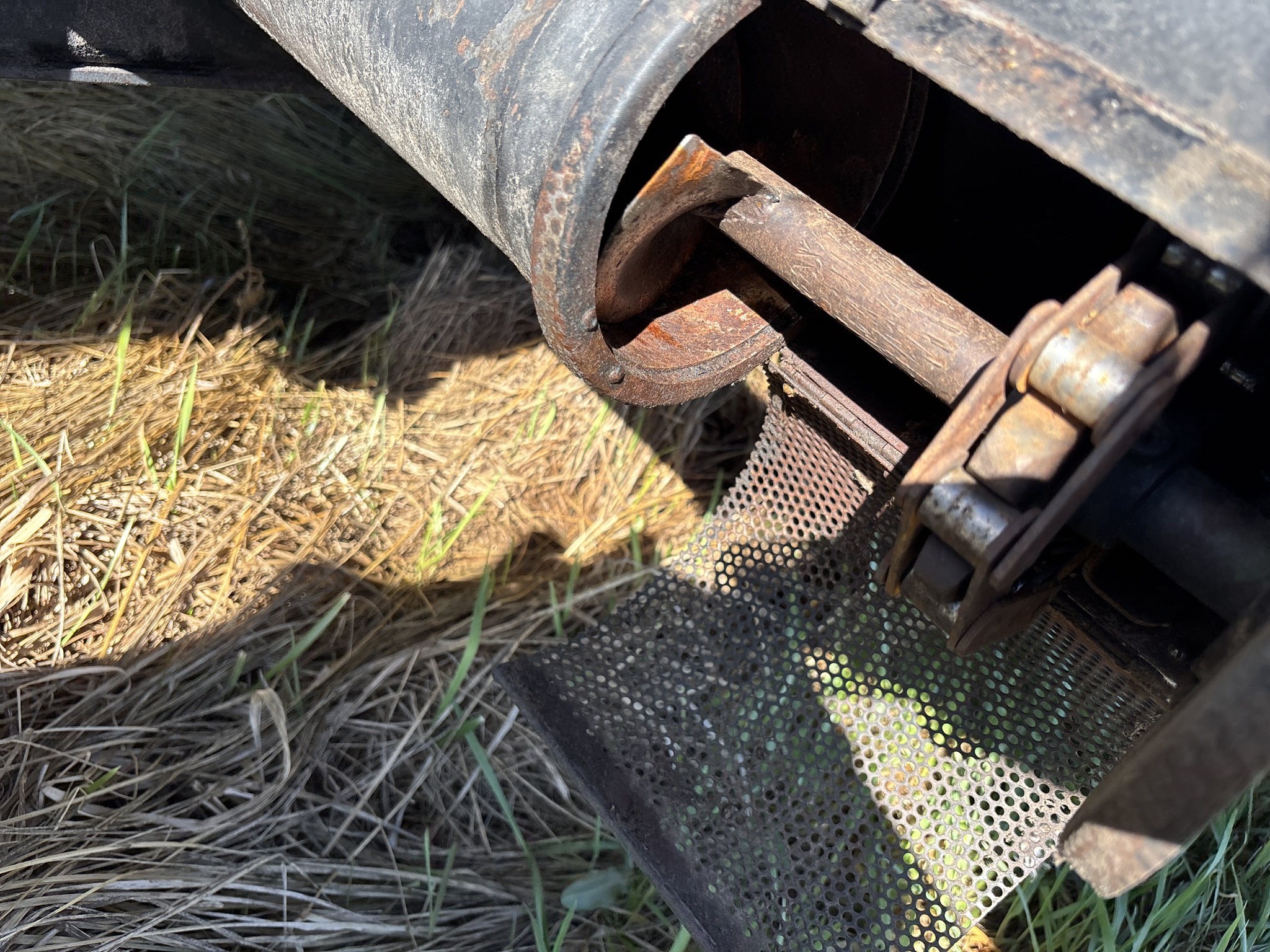 Used 1983 Gleaner L3 Combines at Koenig Equipment in Oxford, OH - PhotoXL14