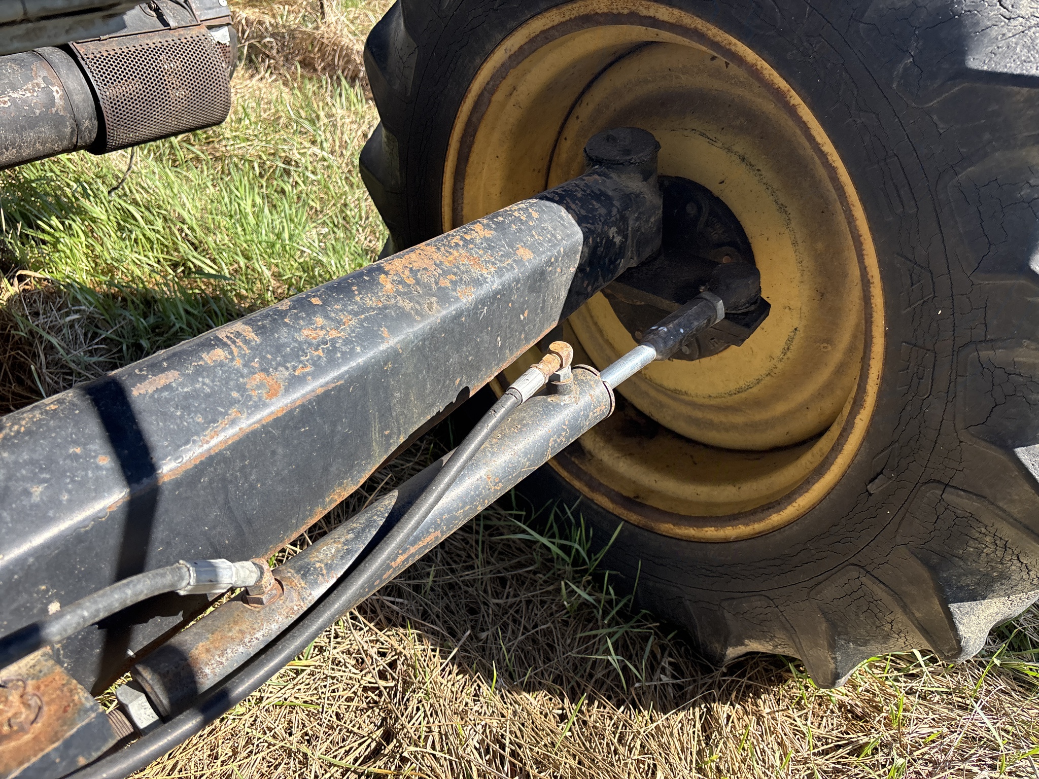 Used 1983 Gleaner L3 Combines at Koenig Equipment in Oxford, OH - PhotoXL40