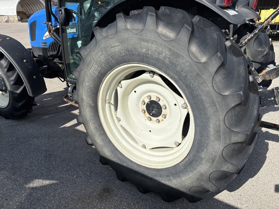 Used 2007 New Holland TN75SA Utility Tractors at Koenig Equipment in Lebanon, OH - Photo17