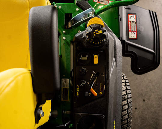 New In-Stock 2026 John Deere Z760R Zero Turn Mowers at Horizon Ag & Turf in Horizon Ag & Turf,  - Photo7