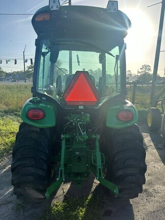 2025 John Deere 3046R-3
