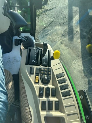 2025 John Deere 3046R-6