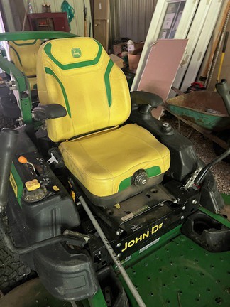 2022 John Deere Z930R