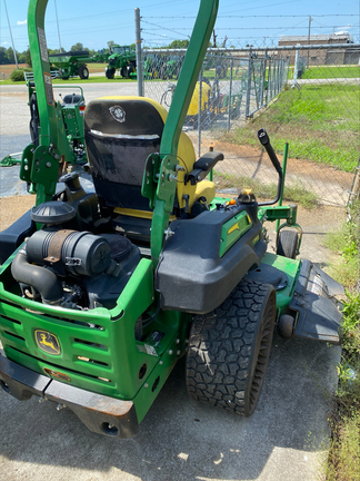 2022 John Deere Z930R