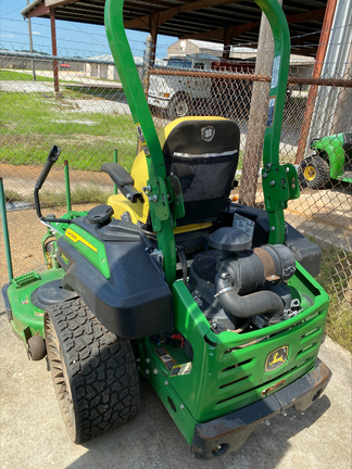 2022 John Deere Z930R