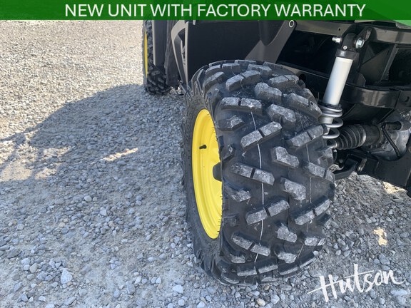 Photo of 2025 John Deere XUV 590M