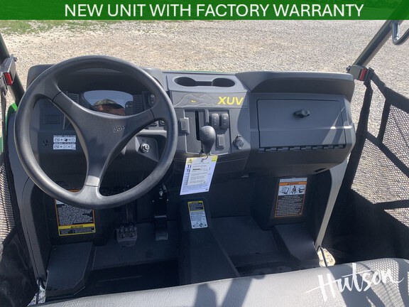 Photo of 2025 John Deere XUV 590M