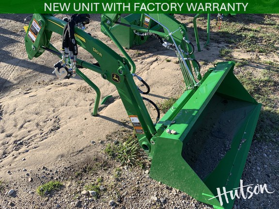 Photo of 2025 John Deere 120R