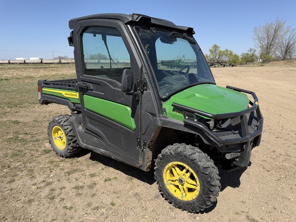 2023 John Deere XUV 835M - Photo1