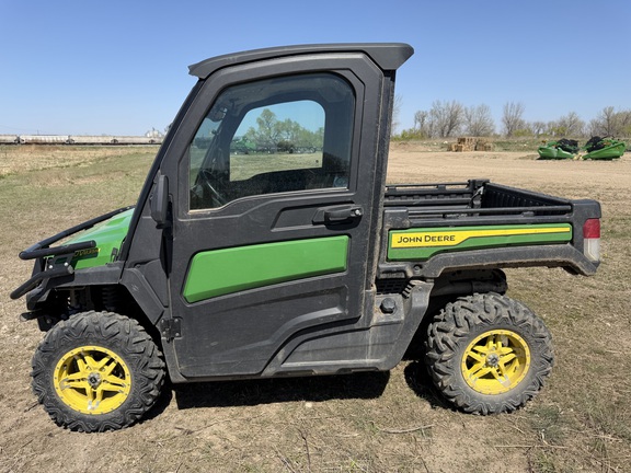 2023 John Deere XUV 835M - Photo6