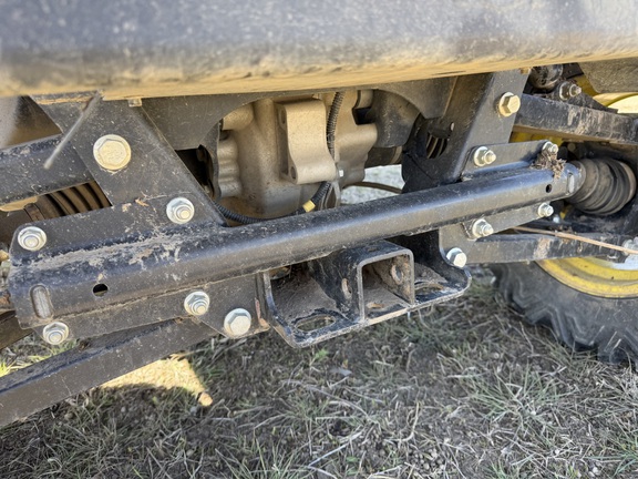 2023 John Deere XUV 835M - Photo15