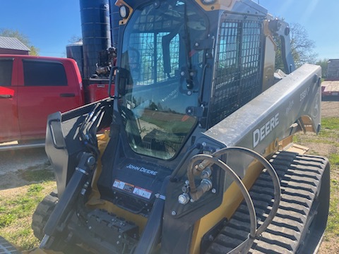 Photo of 2026 John Deere 333 P