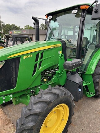 2024 John Deere 5100E-2