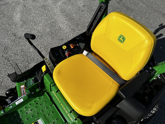 2025 John Deere Z515E-6