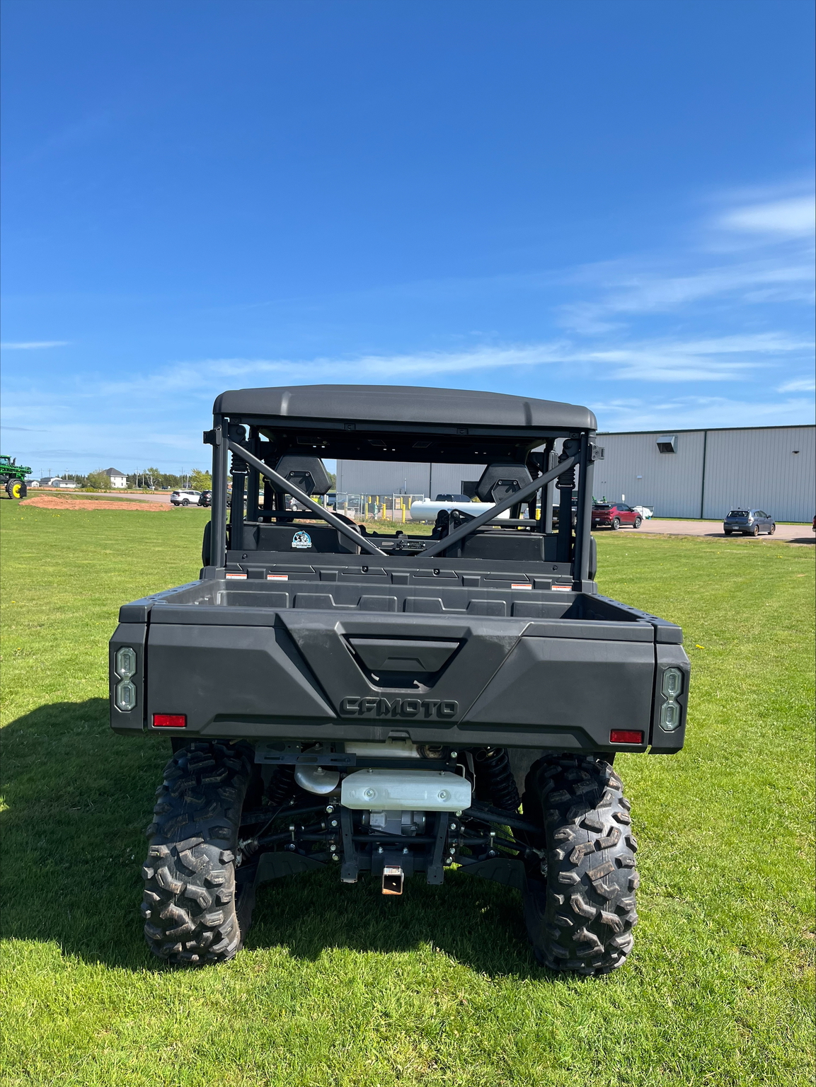 2023 CFMOTO UFORCE 1000 XL Image 3