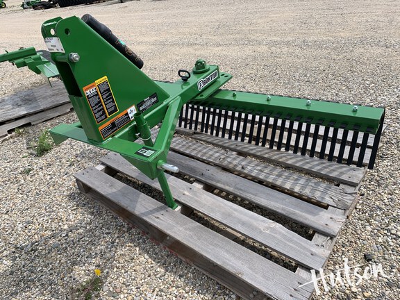 Photo of 2025 John Deere LR5072